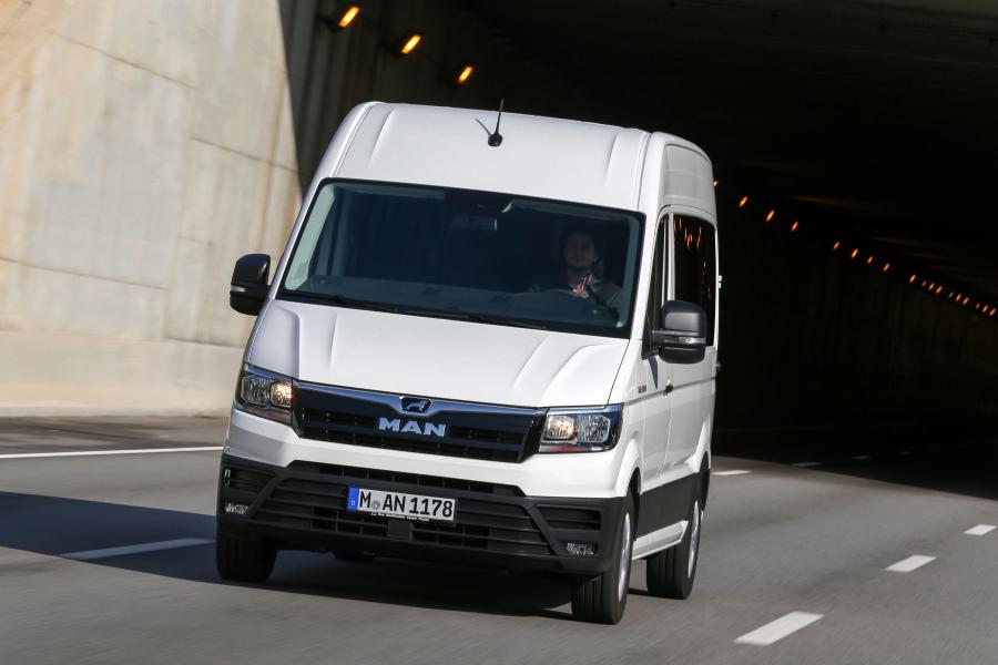  MAN TGE 3.140 Kombi 2017 года  (фото 2 из 8)